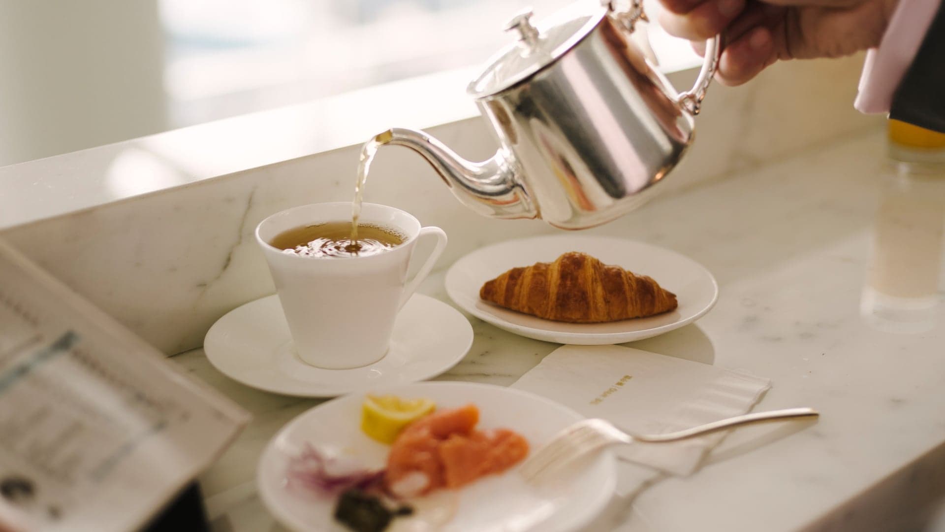 Airline review Airport experience - Cathay Pacific - 11