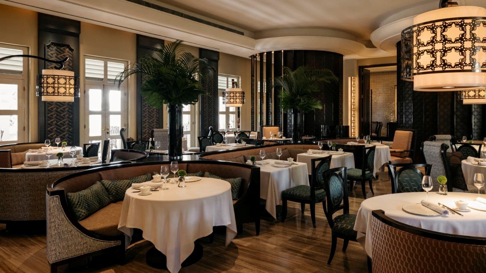 Hotel review Restaurants & Bars' - Capella Singapore - 1