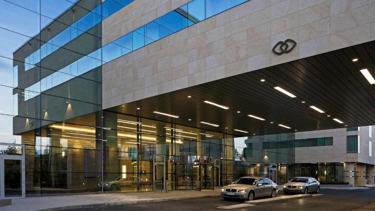 Hotels Toplists - 12 Best Airport Hotels