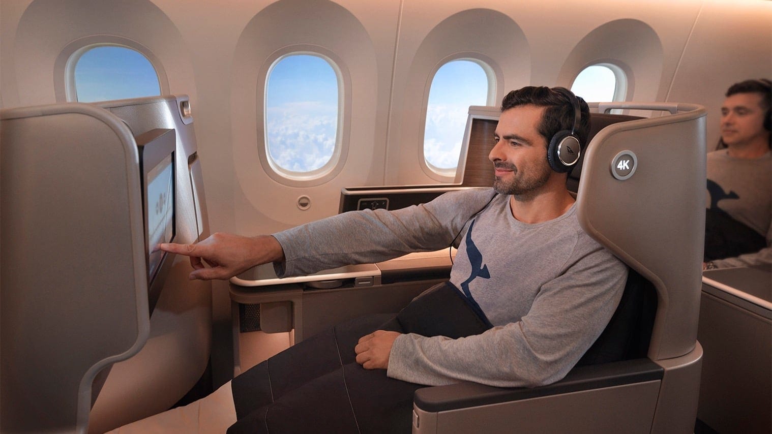 Airline review Entertainment - Qantas - 0