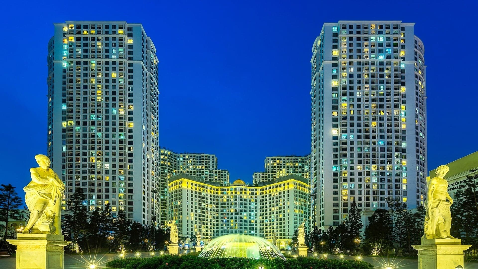 10 Best Luxury Hotels in Hanoi image