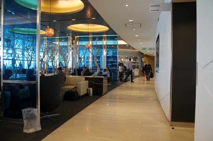 Which lounge should I choose when I travel with Star Alliance from London Heathrow’s new Terminal 2?