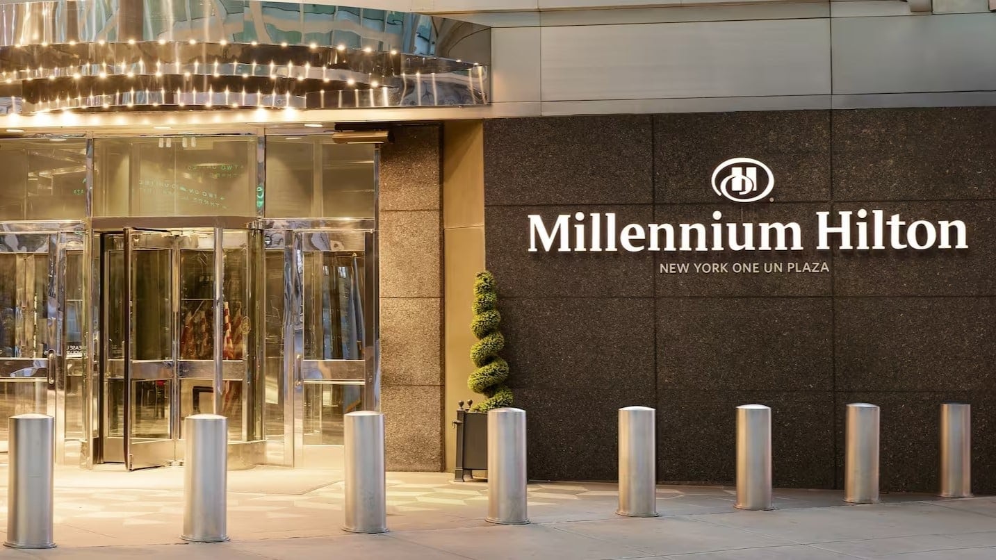 Millennium Hilton New York One UN Plaza main entrance