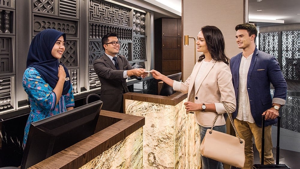 Airline review Airport experience - Malaysia Airlines - 8