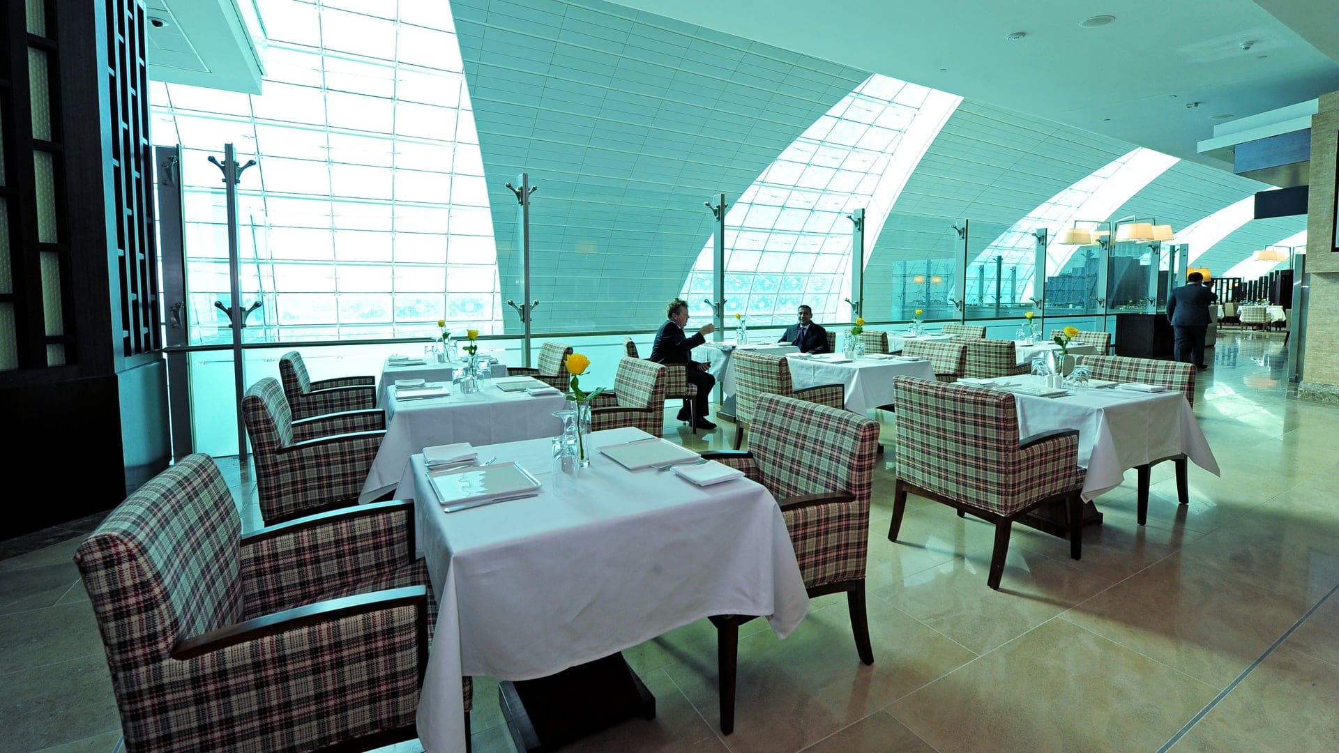 Airline review Airport experience - Emirates - 7