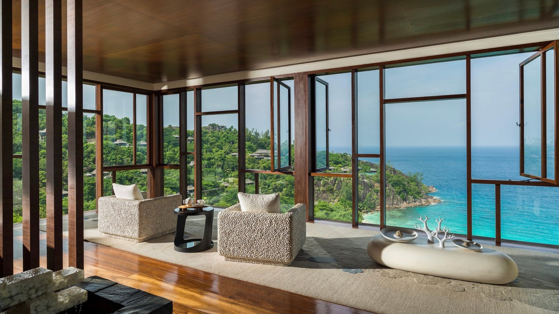 Hotel review Service & Facilities' - Four Seasons Resort Seychelles - 1