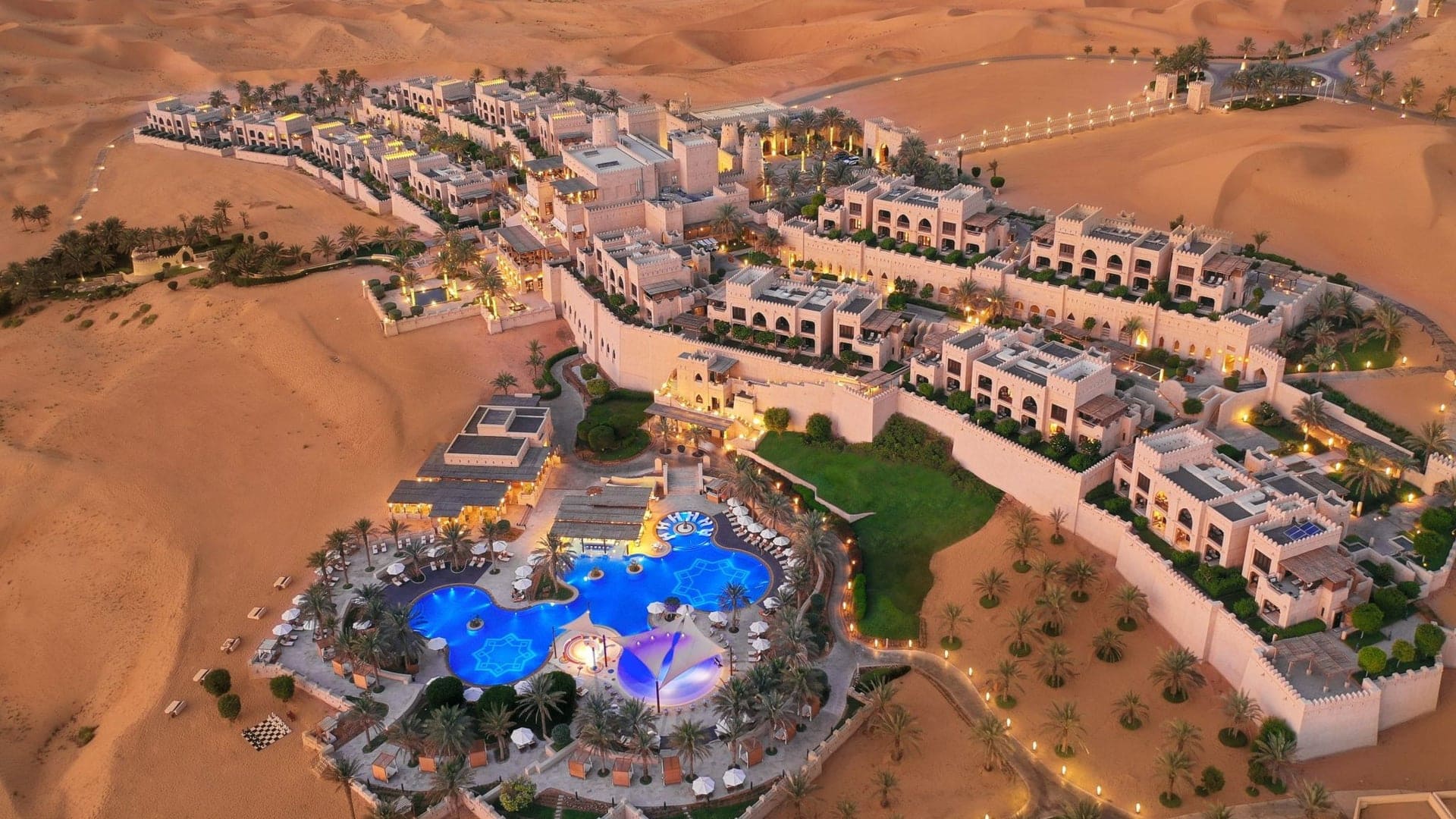 10 Best Luxury Hotels in Abu Dhabi image