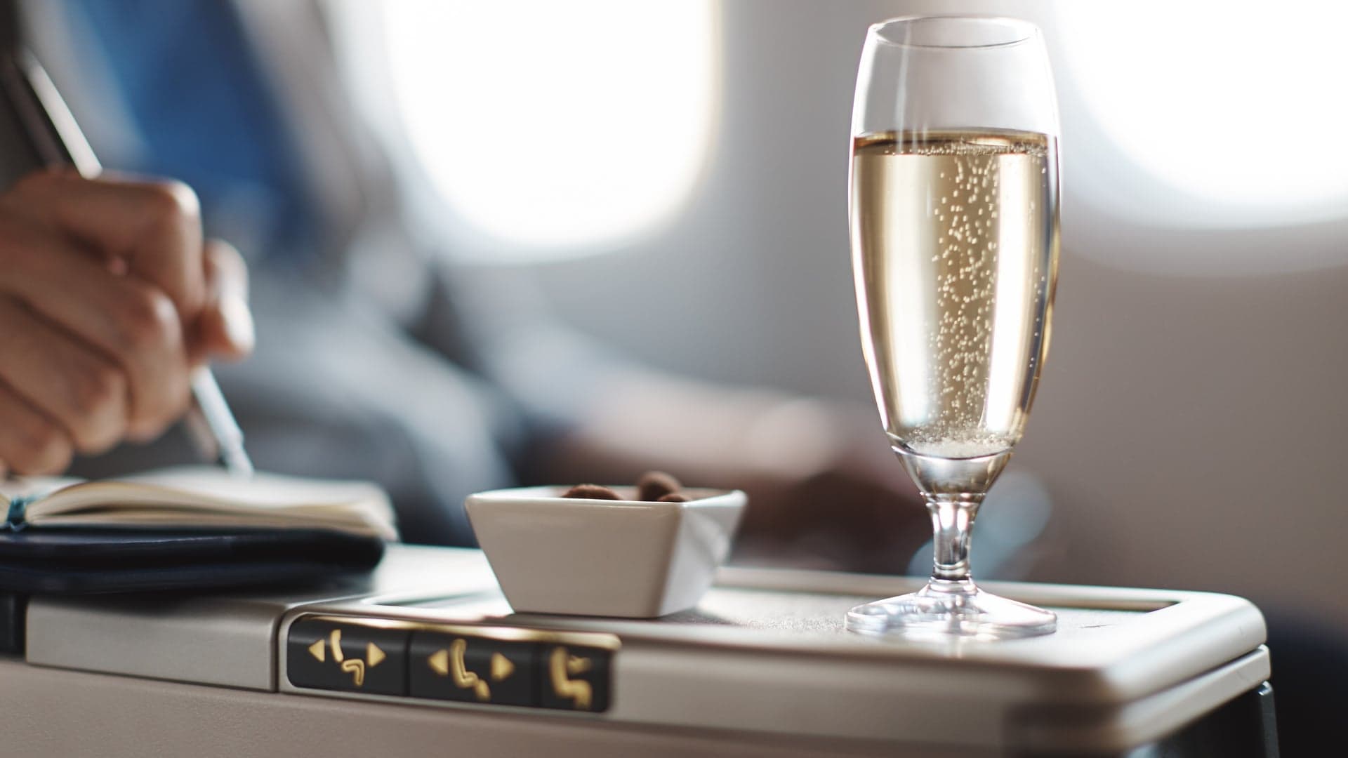 Airline review Short- & Medium-haul - Cathay Pacific - 7