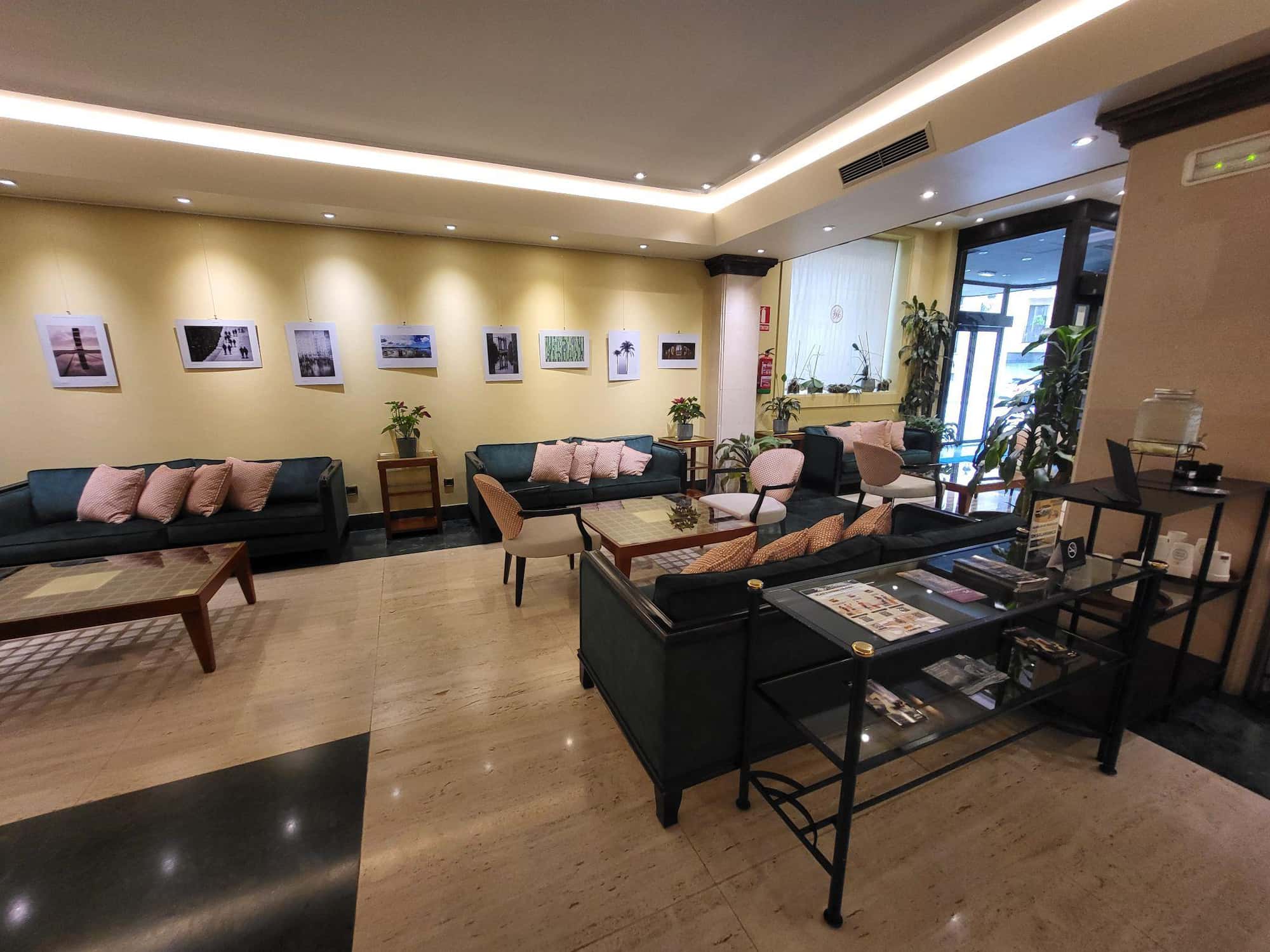 Eurostars Las Claras - First Impression: Traditional, Spacious, And Practical - 2
