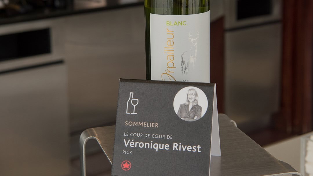 Airline review Beverages - Air Canada - 4