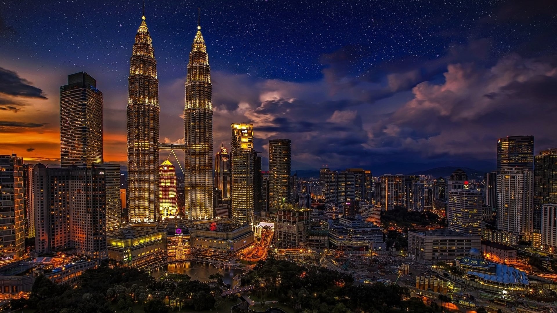 Kuala Lumpur Travel Guide