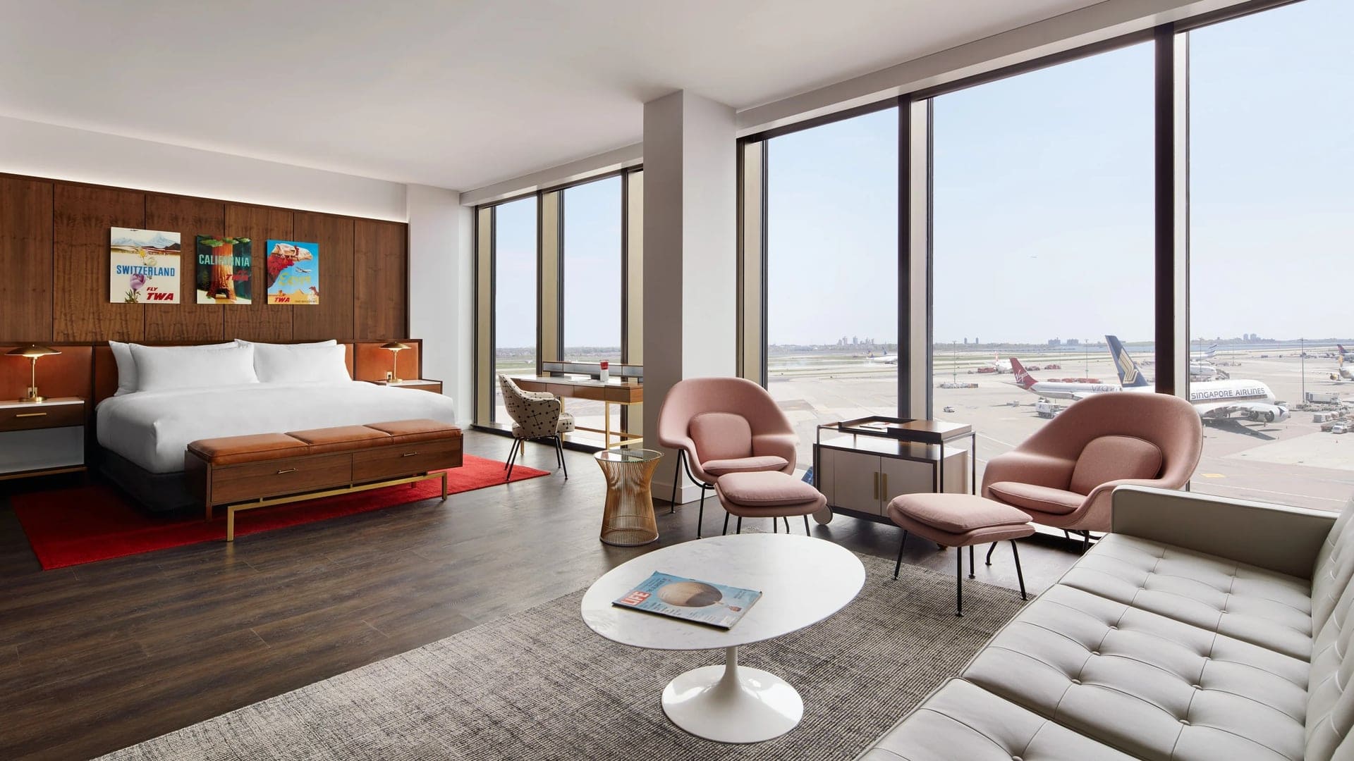 12 Best Airport Hotels image