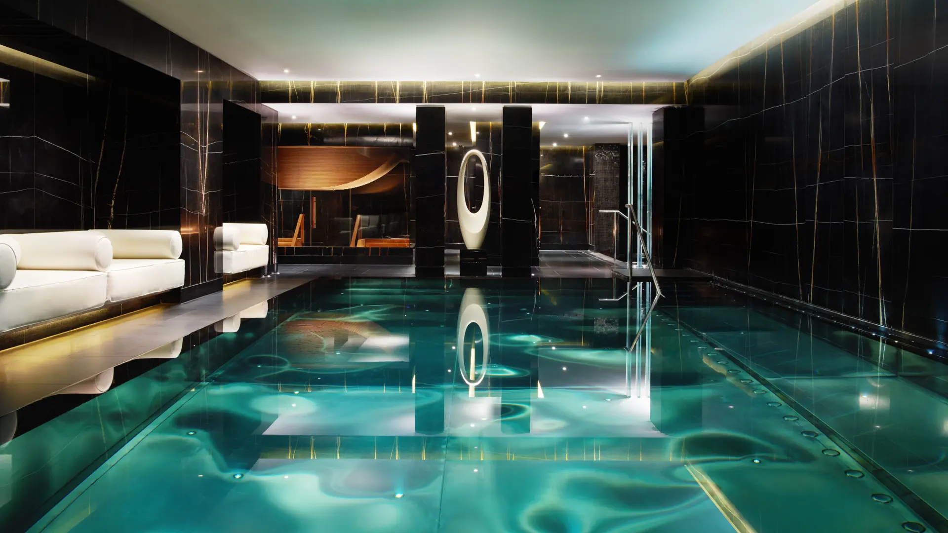 Review of Corinthia London - 3