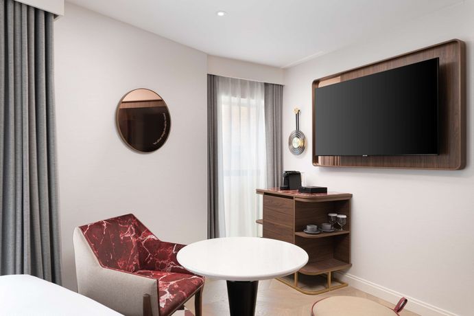 Verified hotel review - Lost Property St Paul's London - Curio Collection by Hilton - 60