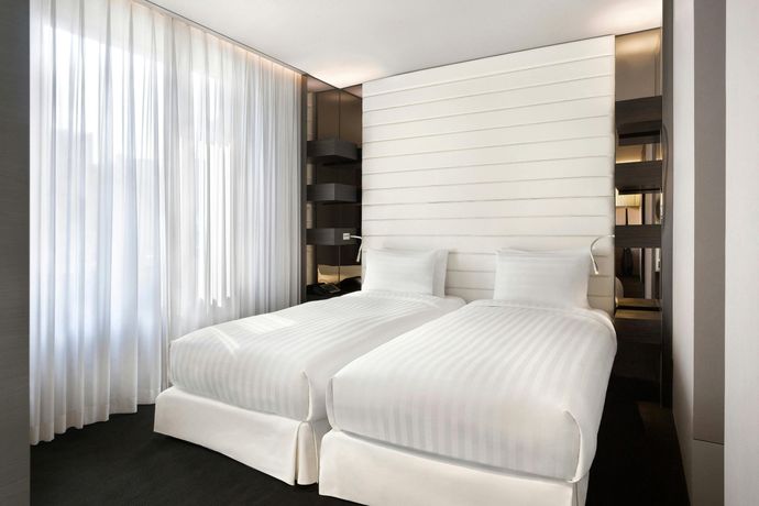 Verified hotel review - THE PLAZA Seoul, Autograph Collection - 38