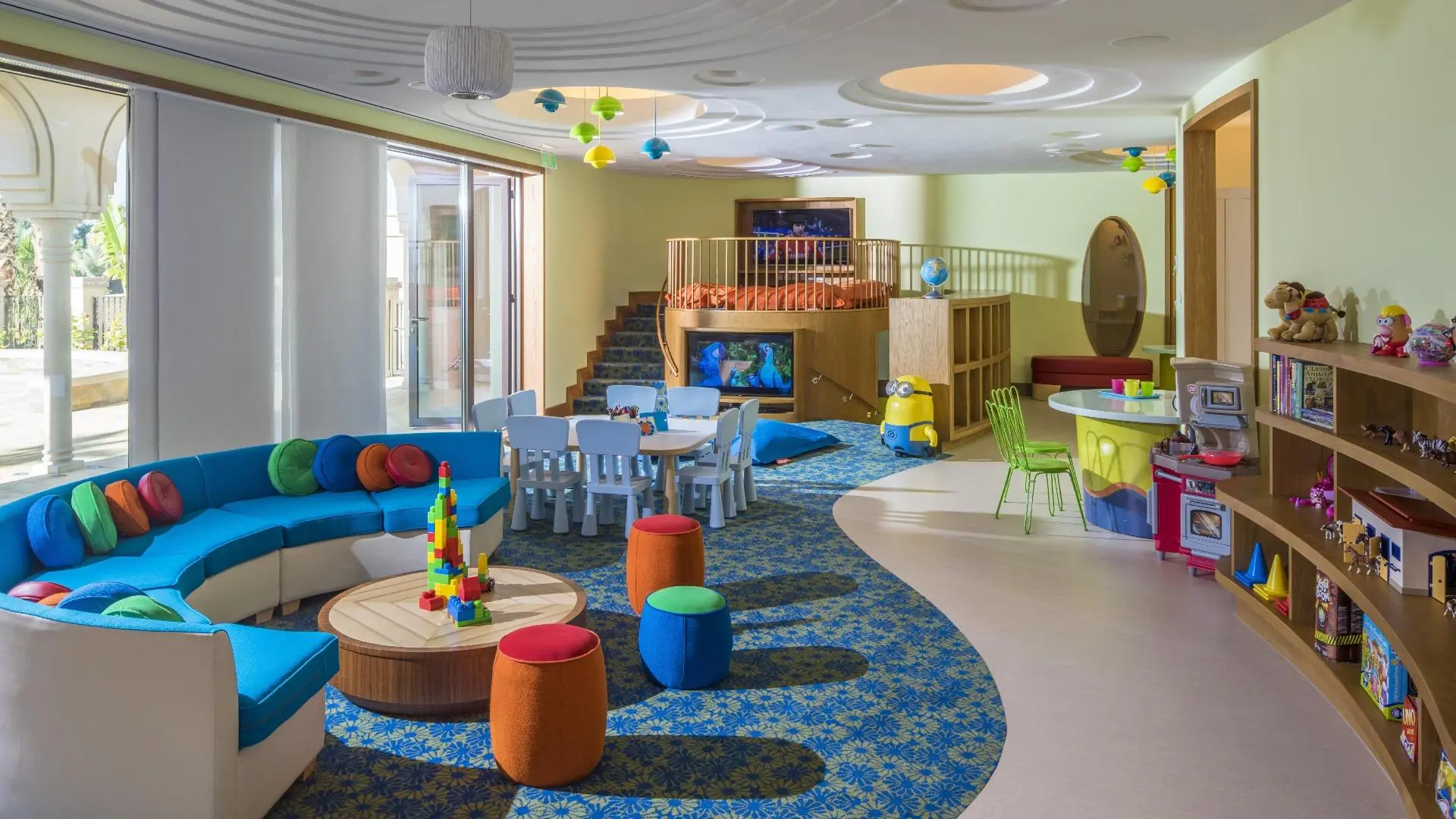 Hotel review Service & Facilities' - Four Seasons Resort Dubai at Jumeirah Beach - 3