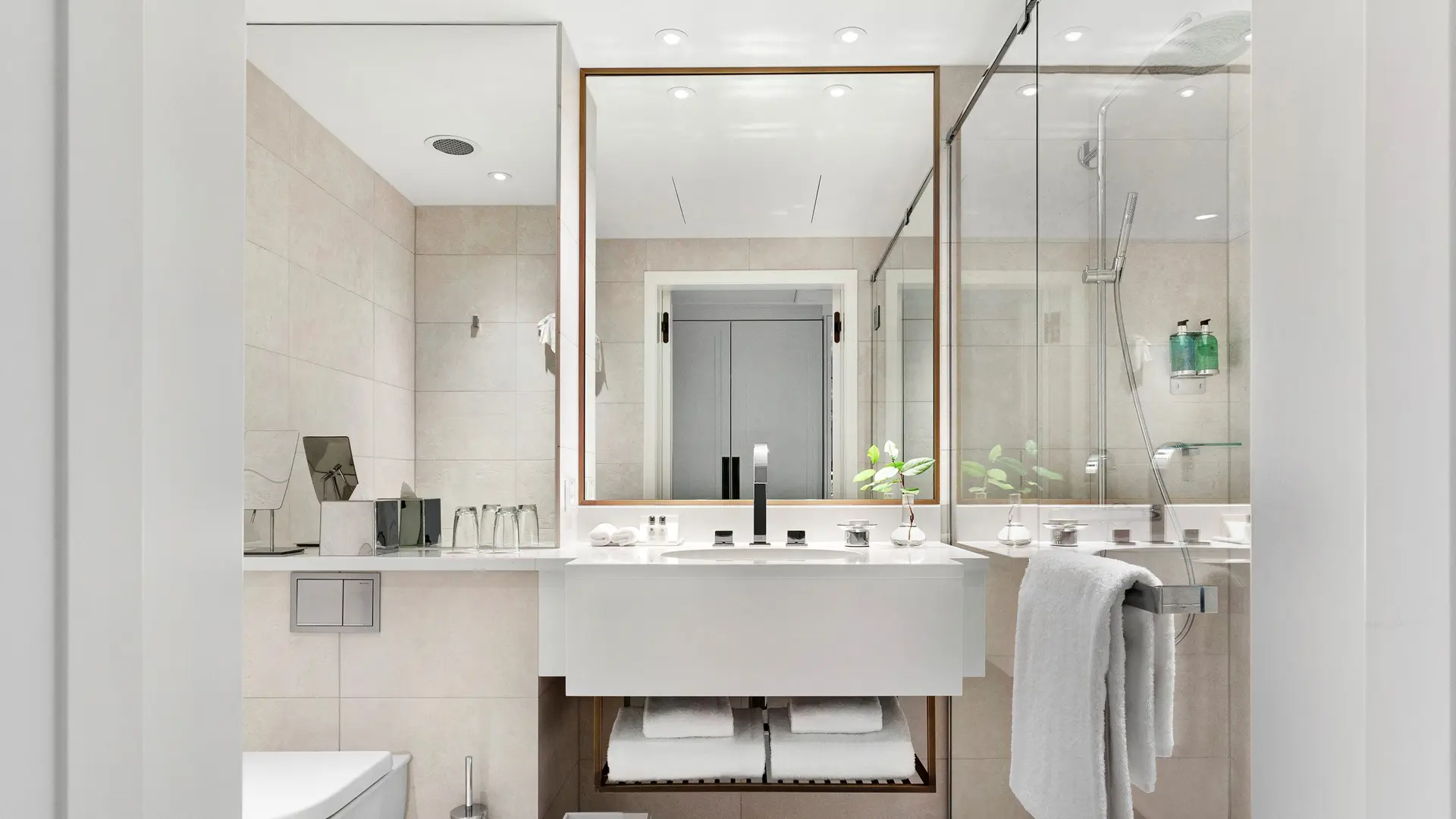 Review of Hotel Continental - 6