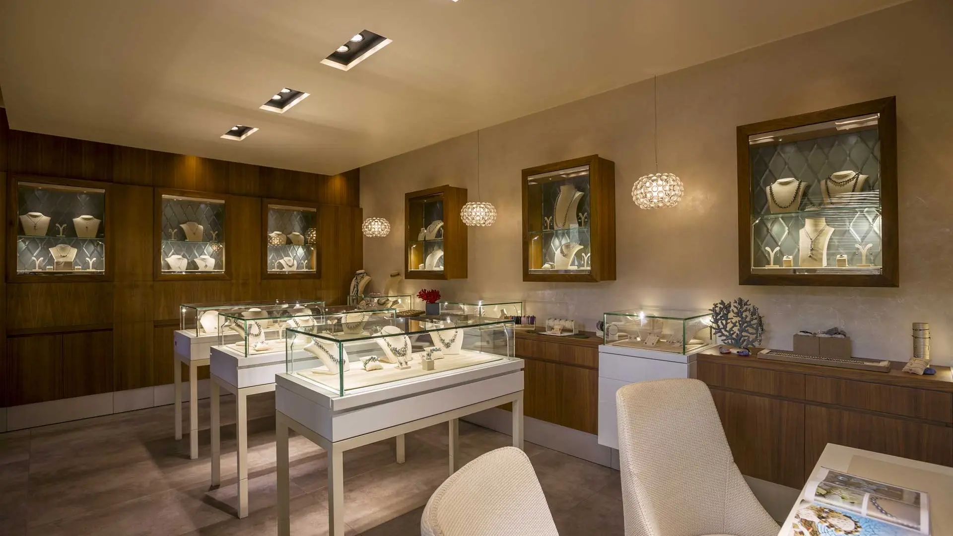 Hotel review Service & Facilities' - The Brando - 21