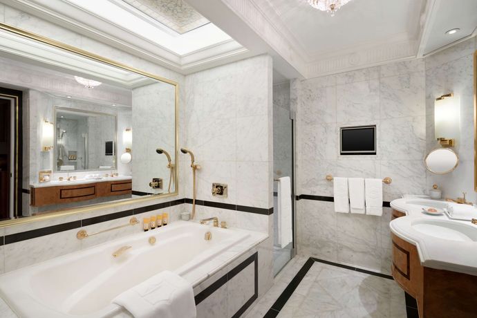 Verified hotel review - Island Shangri-La Hong Kong - 20