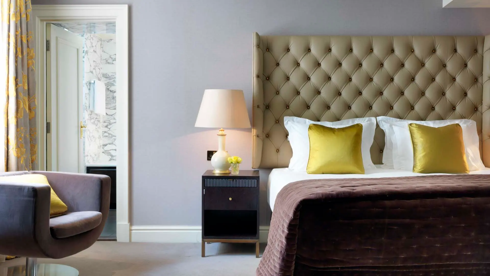 Hotel review Accommodation' - The Kensington Hotel - 0