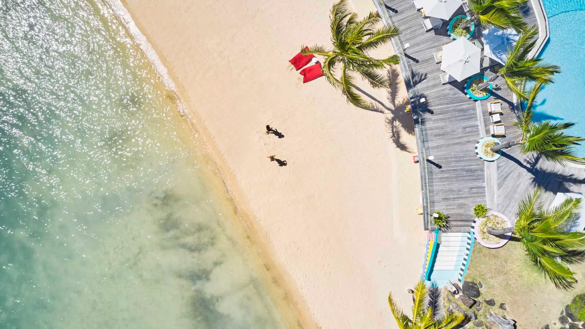 Hotel review Service & Facilities' - LUX* Grand Gaube - 3