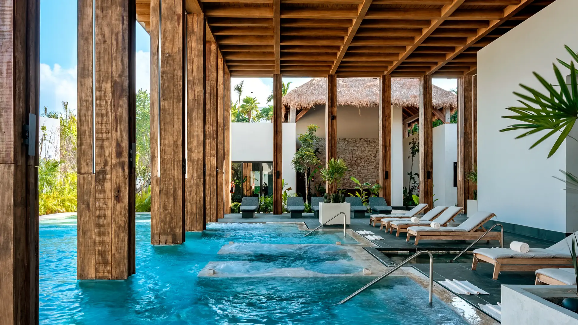 Review of Secrets Moxché Playa del Carmen