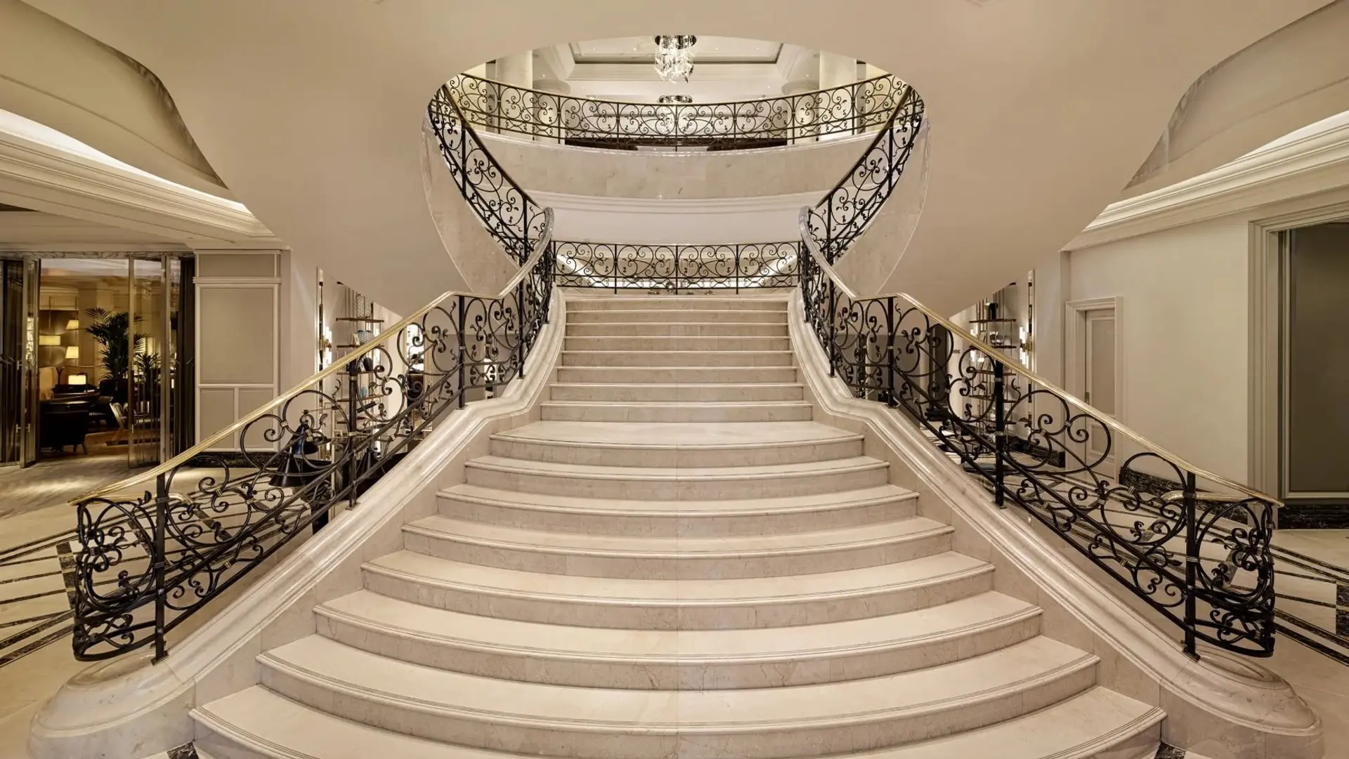 Hotel review Style' - The Ritz-Carlton, Berlin - 2