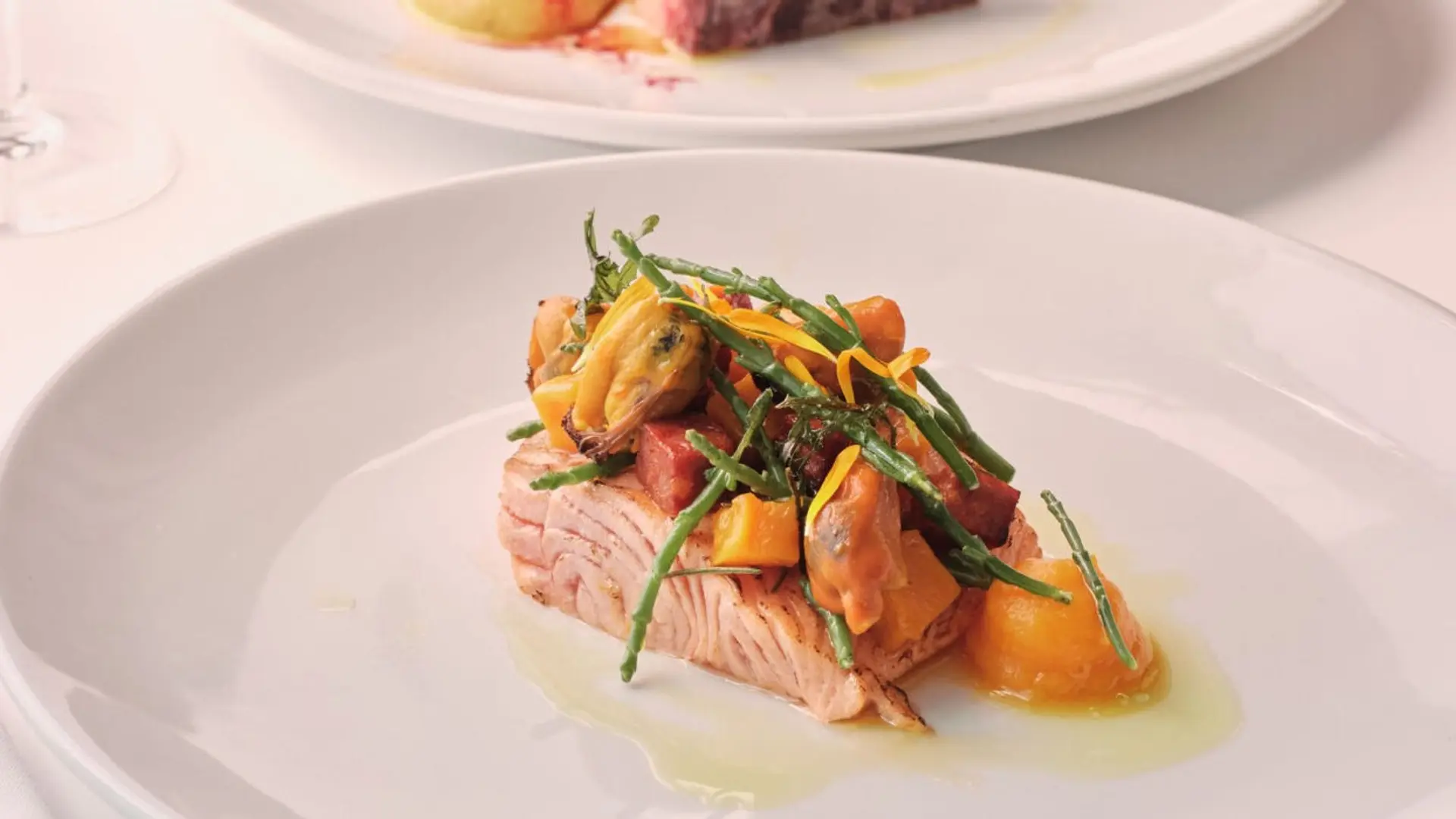 Hotel review Restaurants & Bars' - St Moritz Hotel & Cowshed Spa - 2