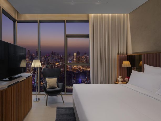 SLS Dubai Hotel & Residences
