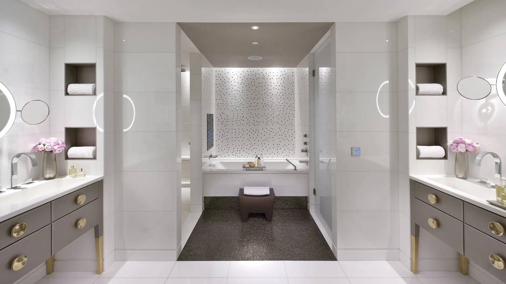 Review of Mandarin Oriental, Paris - 3