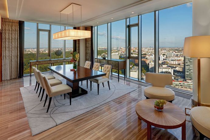 Verified hotel review - Waldorf Astoria Berlin - 10