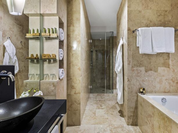 Verified hotel review - Peppers Waymouth Hotel - 51