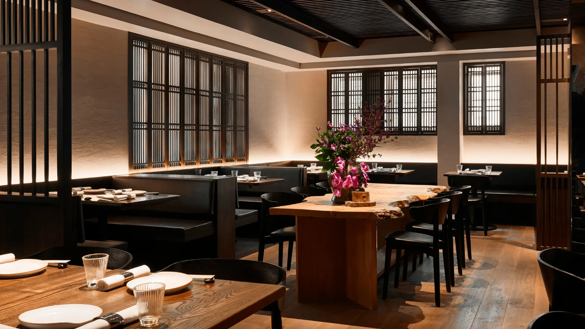 Hotel review Restaurants & Bars' - Prince Akatoki London - 1