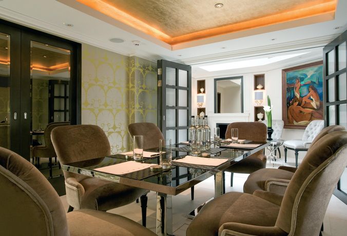 Verified hotel review - St James Hotel and Club Mayfair - 7