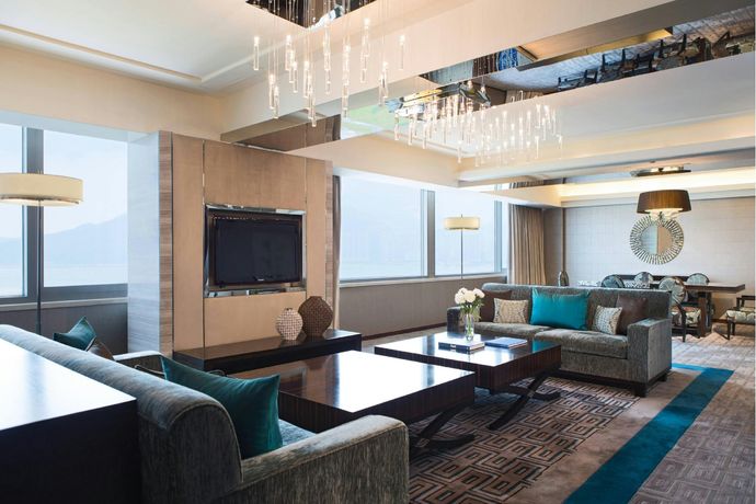 Hong Kong SkyCity Marriott Hotel - 12