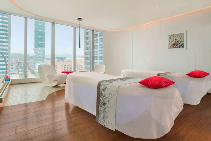 Verified hotel review - W Taipei - 43