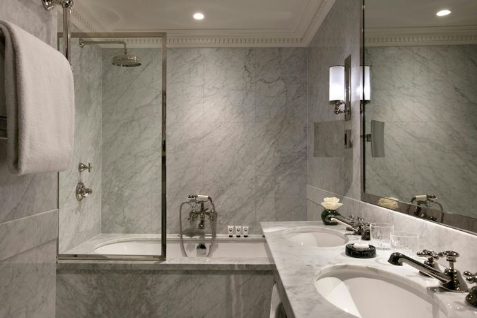 Verified hotel review - Hôtel de Berri Champs-Élysées, a Luxury Collection Hotel - 6