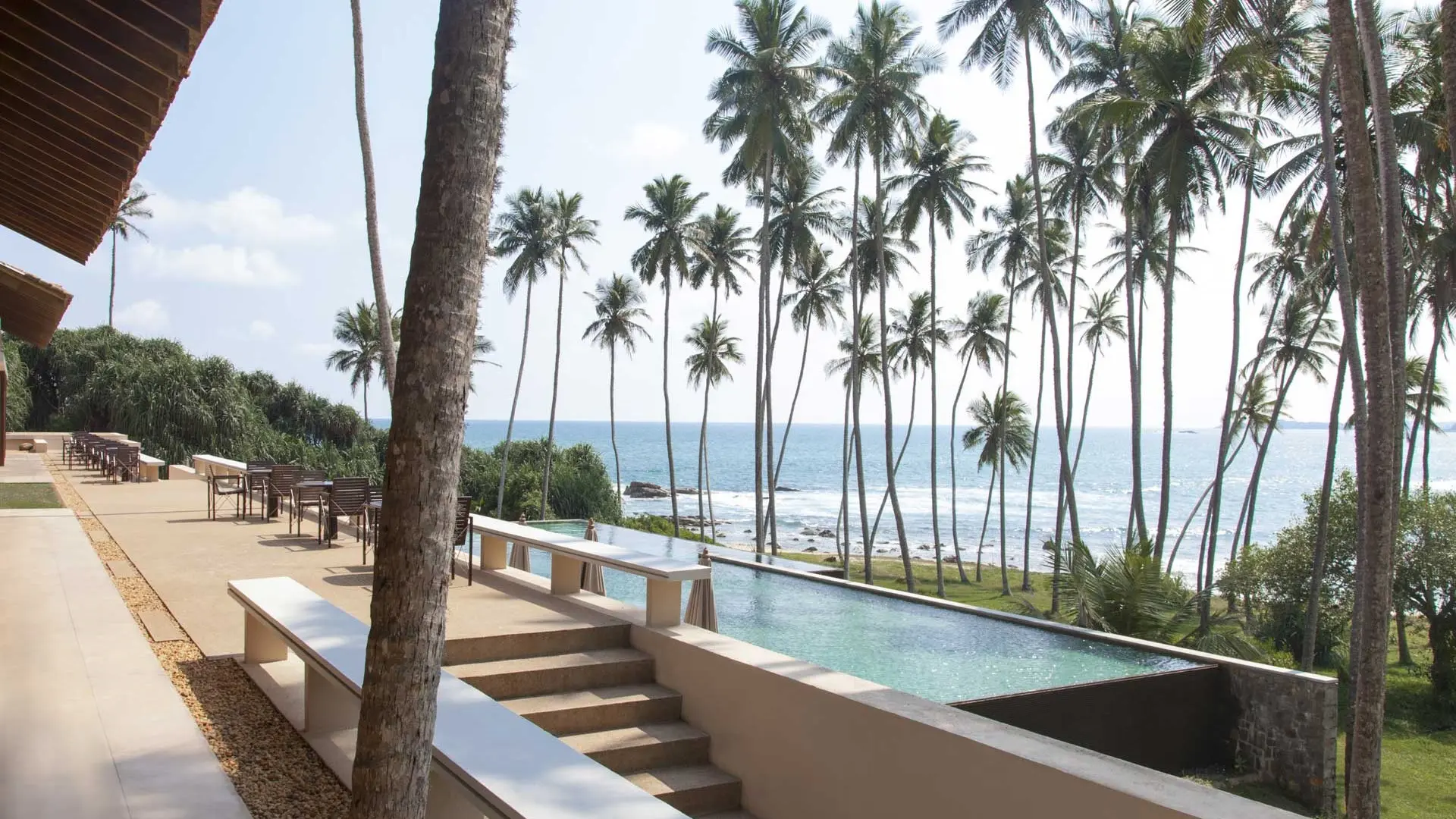 Hotel review Service & Facilities' - Amanwella - 2