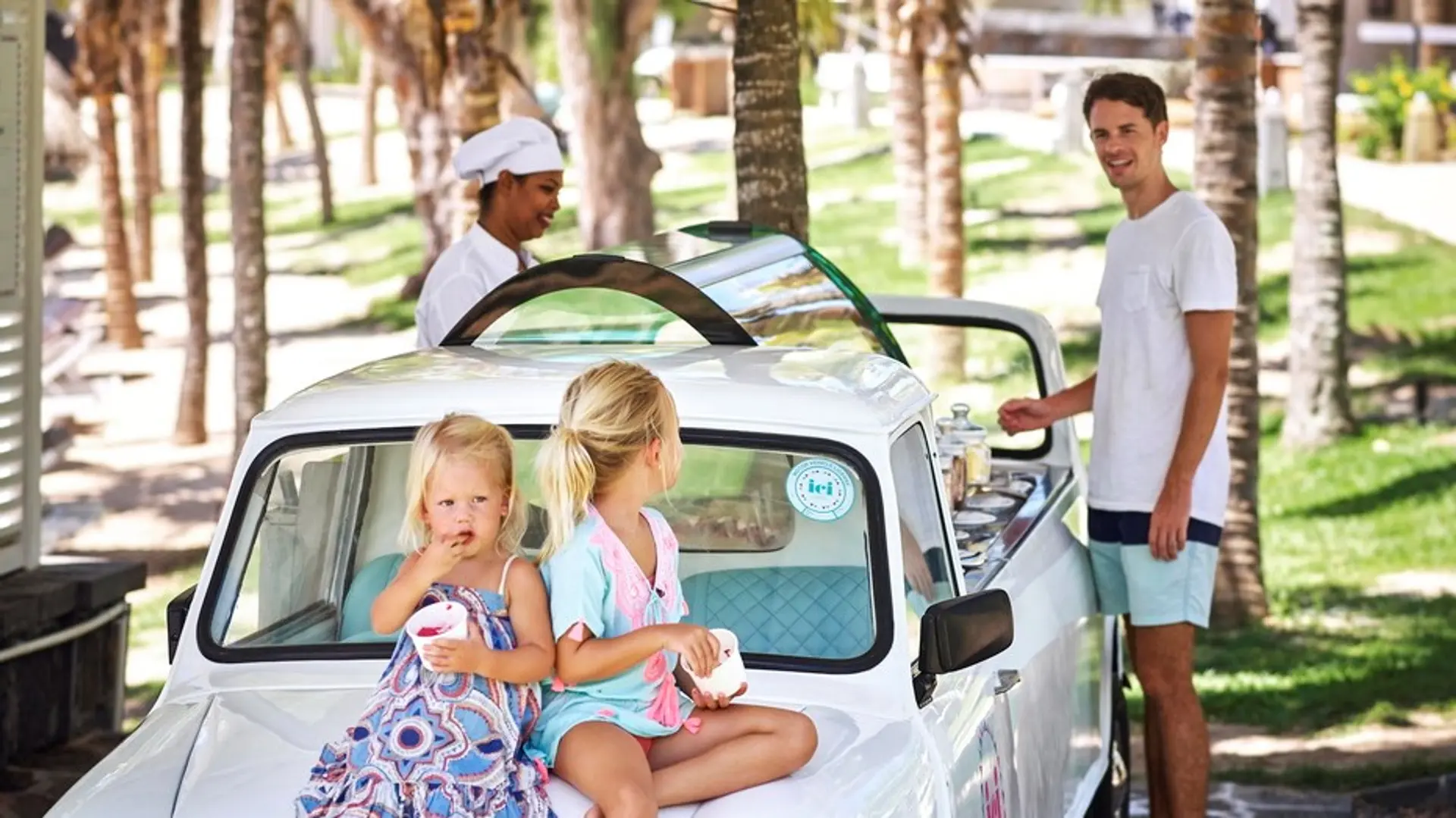 Hotel review What We Love' - LUX* Grand Gaube - 0