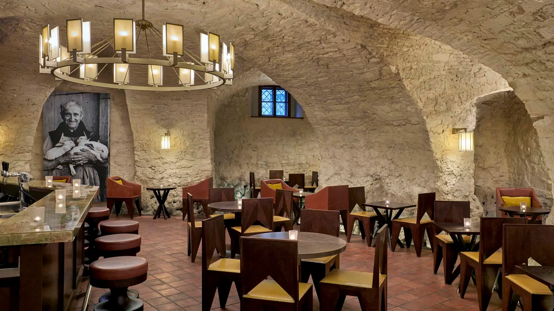 Hotel review Restaurants & Bars' - Augustine, a Luxury Collection Hotel, Prague - 4