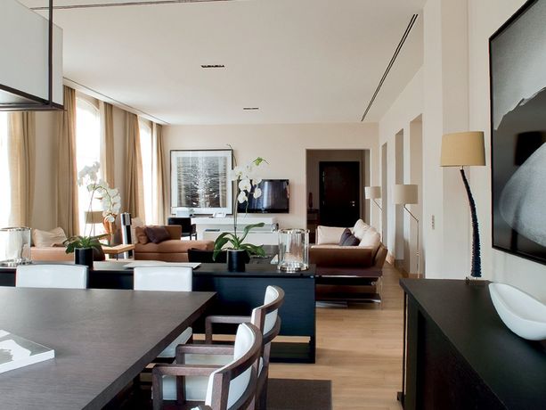 Verified hotel review - La Reserve Paris Hotel & Spa - 26