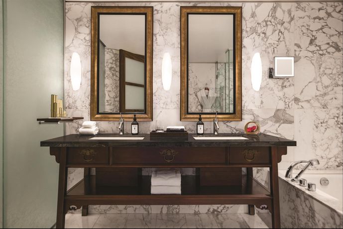 Verified hotel review - Shangri-La Vancouver - 31