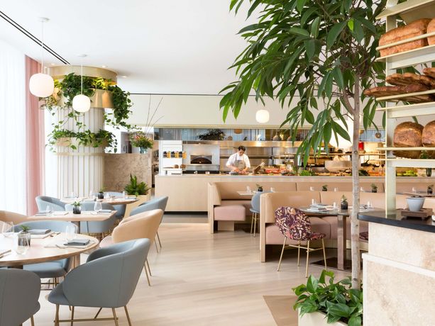 Verified hotel review - Fairmont Pacific Rim - 16