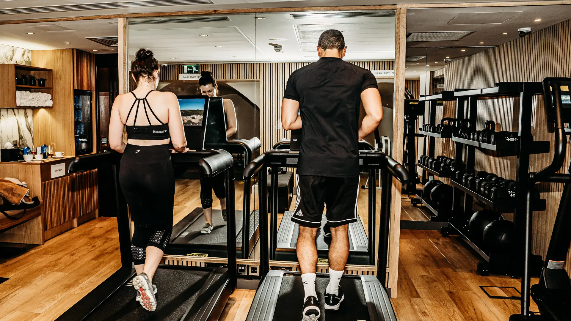 Hotel review Service & Facilities' - Prince Akatoki London - 0