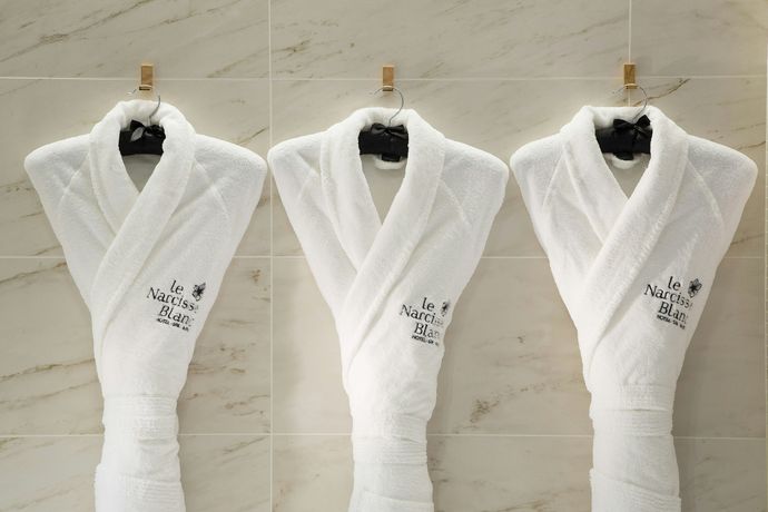 Verified hotel review - Le Narcisse Blanc & Spa - 42