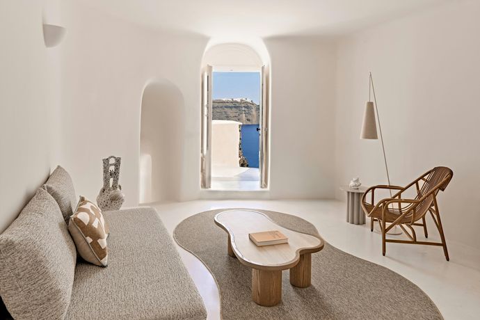 Verified hotel review - Mystique, a Luxury Collection Hotel, Santorini - 45