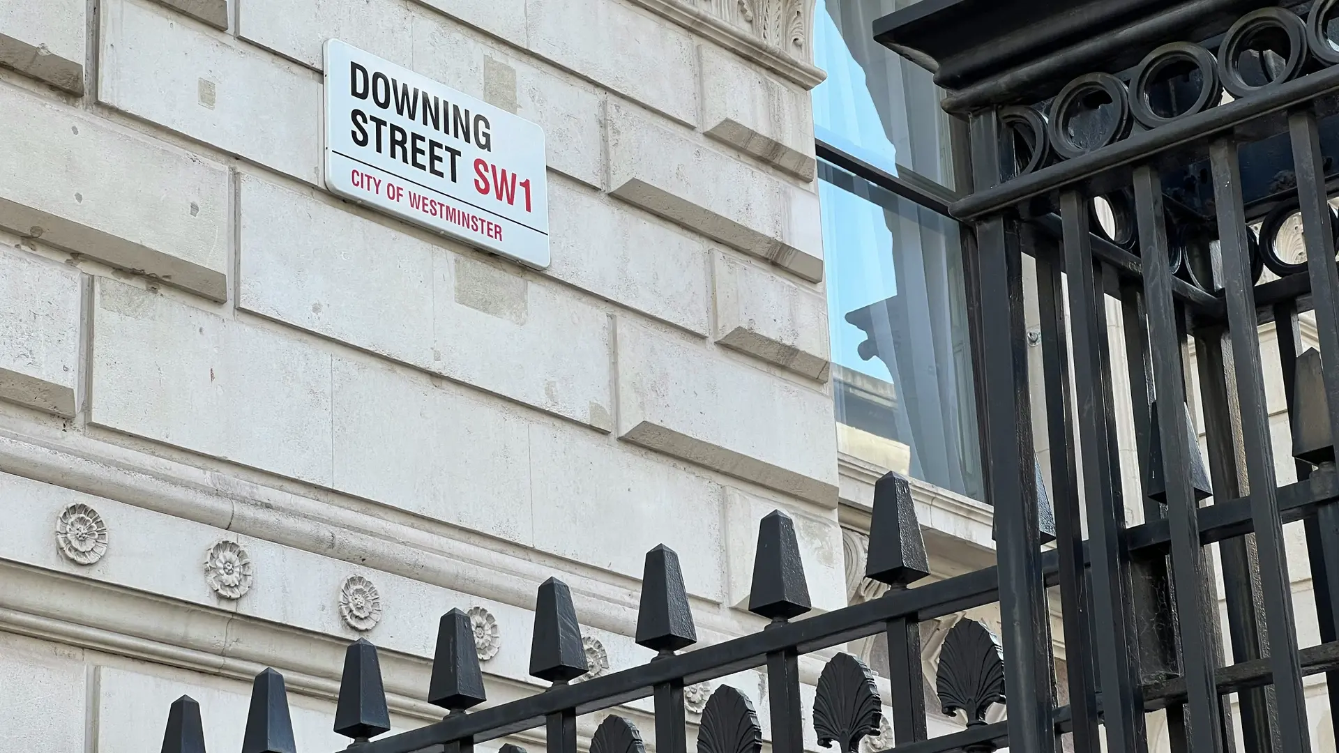 Hotel review Location' - Corinthia London - 7