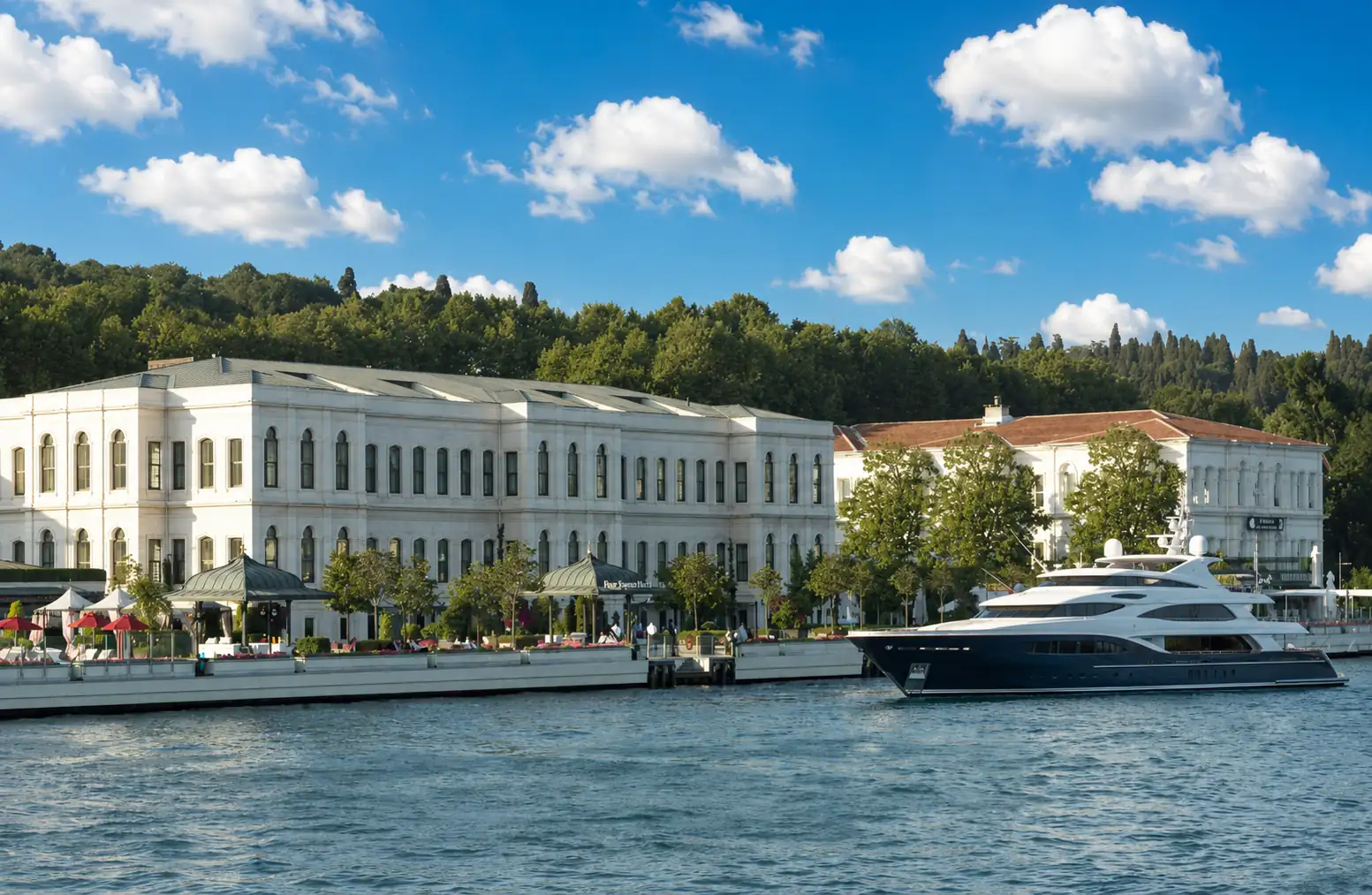 Four Seasons Hotel Istanbul at the Bosphorus: The Room You Book Defines the Stay