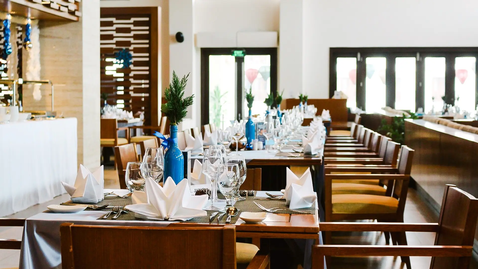 Hotel review Restaurants & Bars' - Pullman Danang Beach Resort - 2