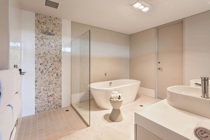 Verified hotel review - Smiths Beach Resort - 27